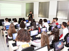 Laboratório Multimídia